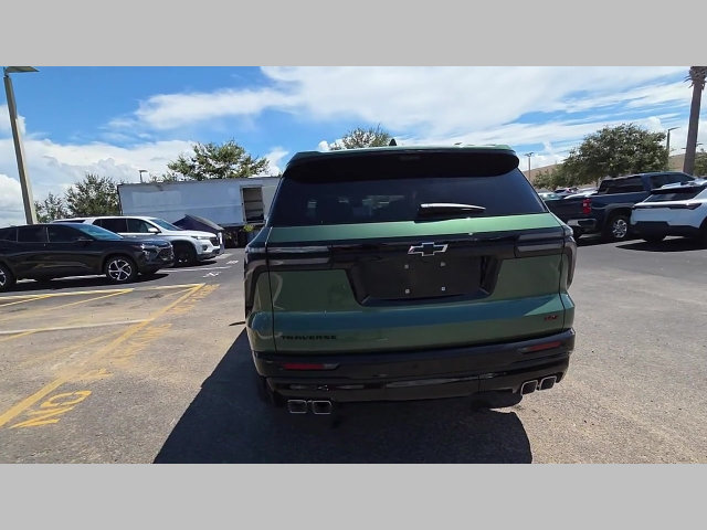 New 2027 Chevrolet Traverse RS w/ LPO, Floor Liner Package FWD image 23