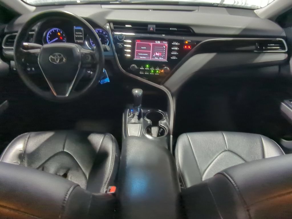 Used 2019 Toyota Camry LE FWD image 18