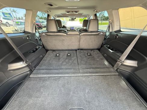 Used 2017 Honda Pilot Touring image 15