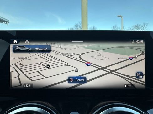 Used 2025 Mercedes-Benz GLB 250 4MATIC image 20