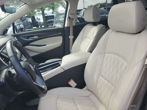Used 2022 Buick Enclave Avenir w/ Trailering Package, 5000 lbs. AWD/4WD image 19