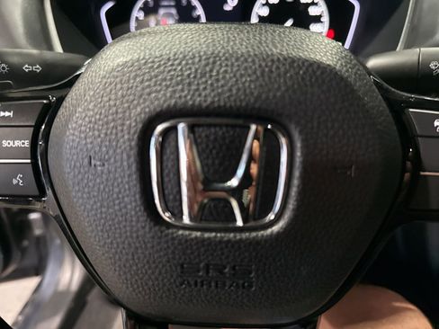 Used 2023 Honda Civic Sport image 25