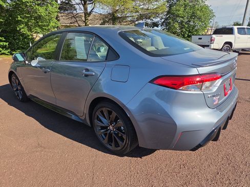 Certified 2023 Toyota Corolla SE FWD image 5