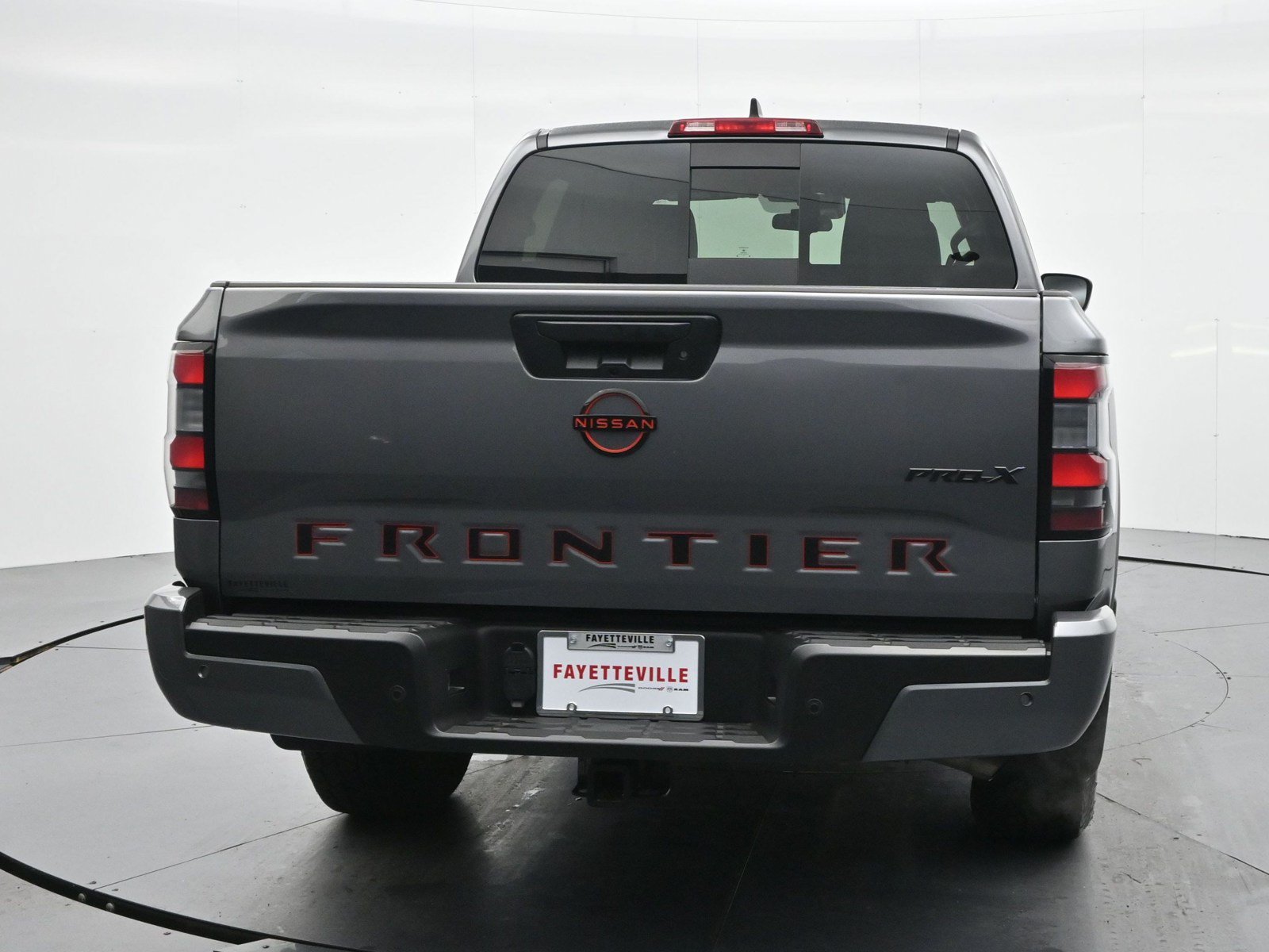 Used 2024 Nissan Frontier Pro-X w/ Pro Convenience Package RWD image 6