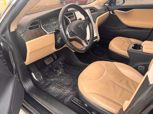 Used 2013 Tesla Model S image 9