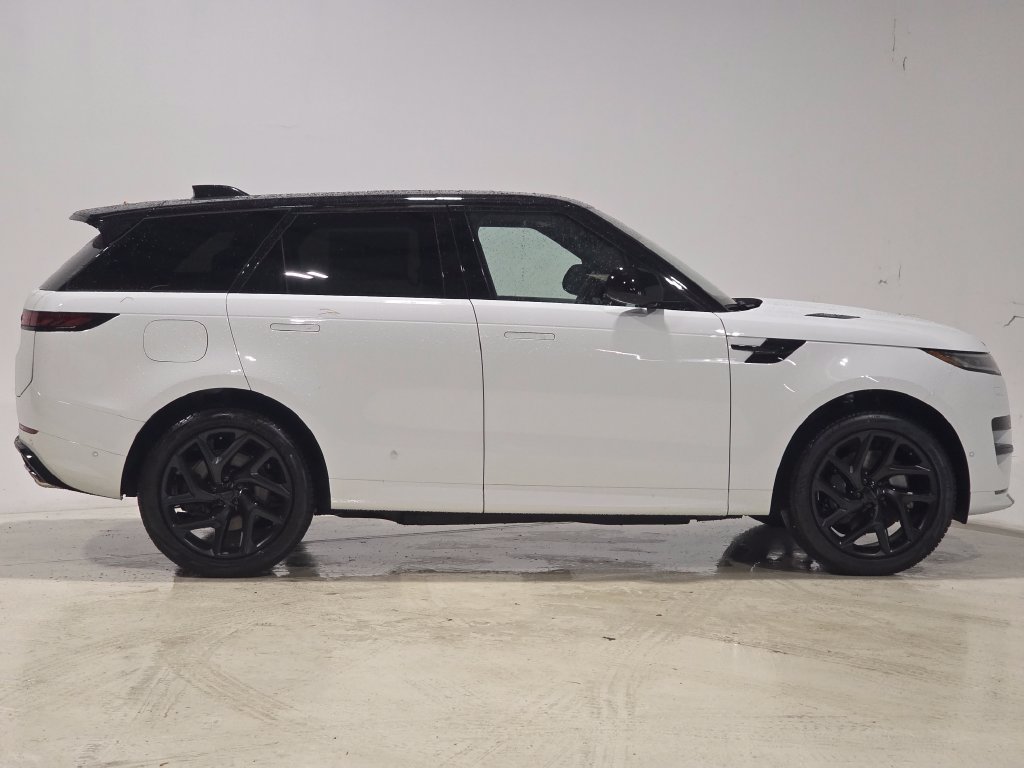 New 2027 Land Rover Range Rover Sport Battersea AWD/4WD image 4