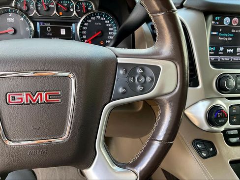 Used 2018 GMC Yukon SLT w/ Premium Edition RWD image 25