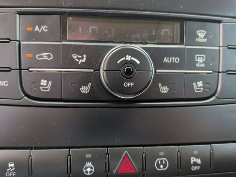 Used 2013 Jeep Grand Cherokee SRT8 AWD/4WD image 26