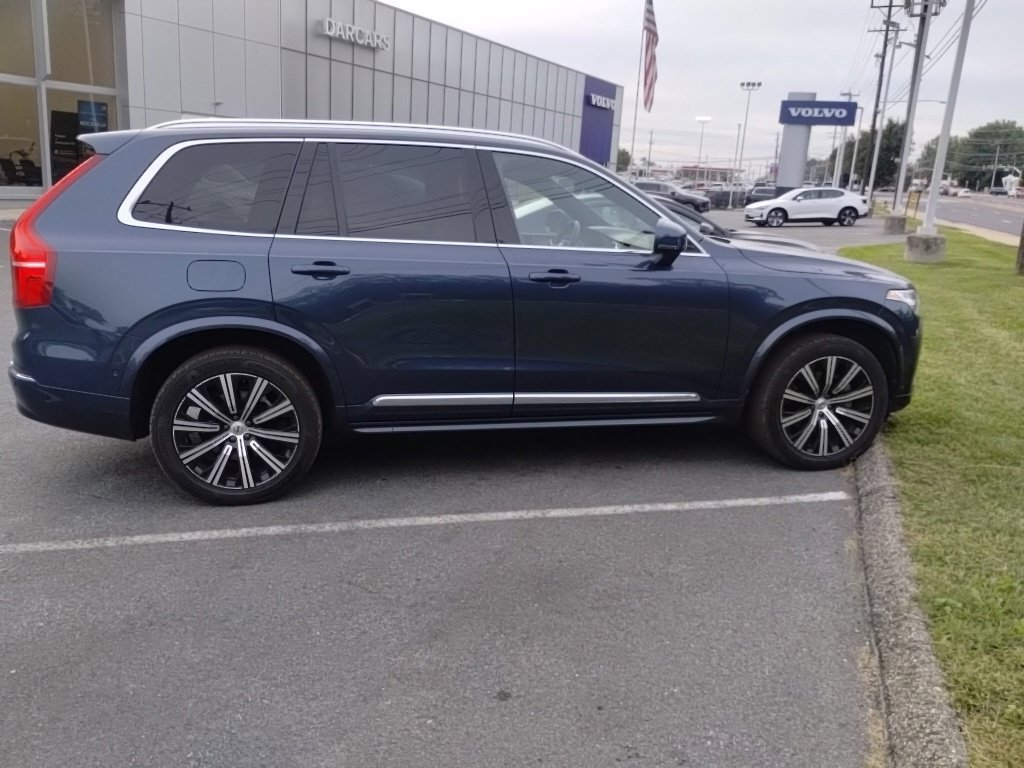 Used 2024 Volvo XC90 B6 Plus AWD/4WD image 5
