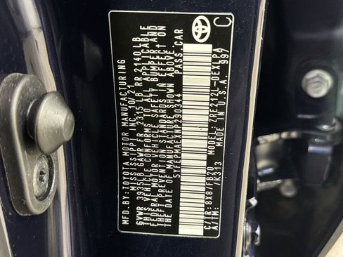 Used 2022 Toyota Corolla LE image 31