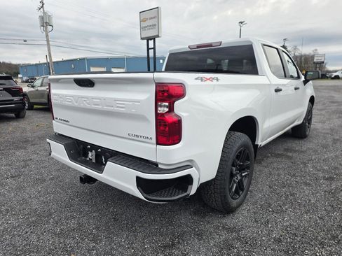 New 2026 Chevrolet Silverado 1500 Custom image 2