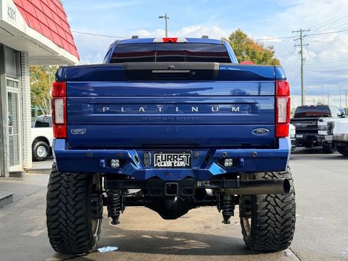 Used 2022 Ford F250 Platinum image 4