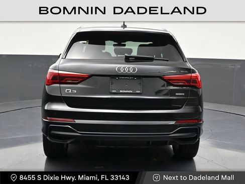 Used 2019 Audi Q3 2.0T Premium Plus w/ Premium Plus Package image 4