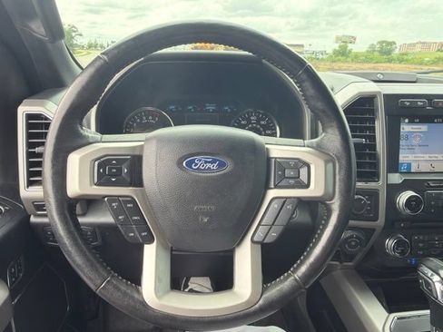 Used 2018 Ford F150 Lariat w/ Equipment Group 502A Luxury AWD/4WD image 12
