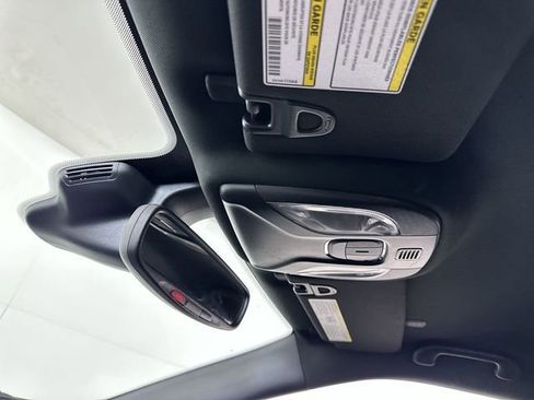 Used 2024 Jeep Compass Limited image 38