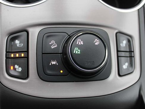 Used 2022 GMC Terrain AT4 image 24