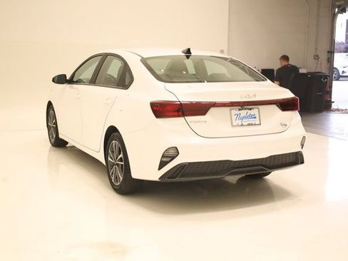 Used 2023 Kia Forte LXS FWD image 6