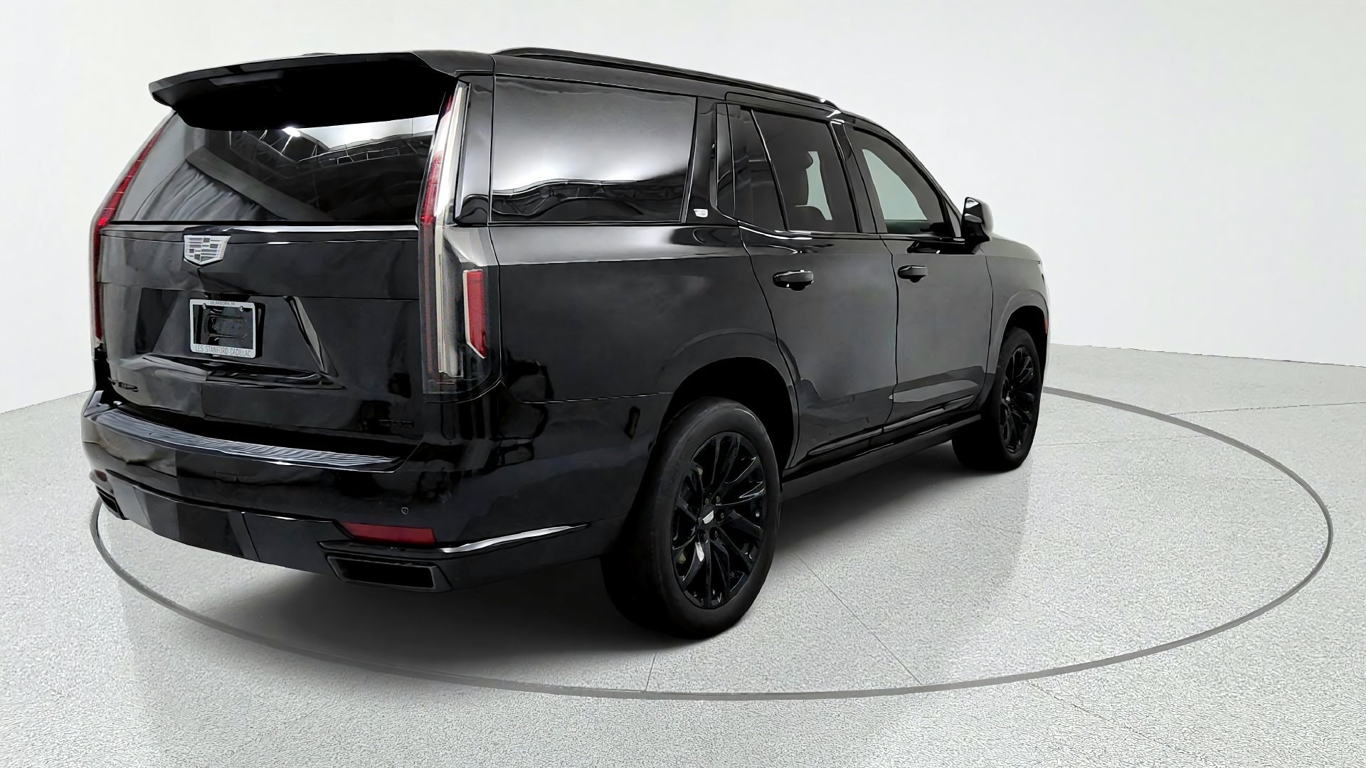 Certified 2023 Cadillac Escalade Sport Platinum w/ LPO, ONYX Package AWD/4WD image 5
