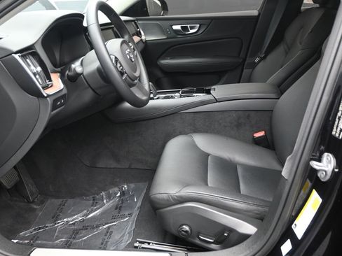 Certified 2024 Volvo S60 T8 Plus image 11