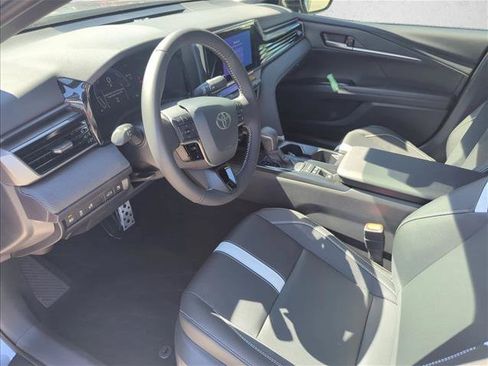 Used 2026 Toyota Camry SE FWD image 11