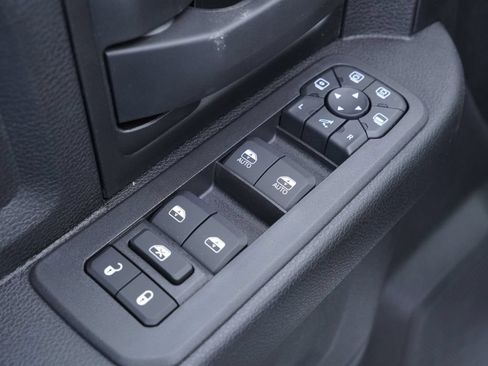 New 2026 RAM 2500 Tradesman AWD/4WD image 12