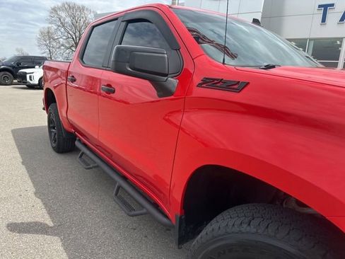 Used 2021 Chevrolet Silverado 1500 LT Trail Boss w/ Bed Protection Package image 7