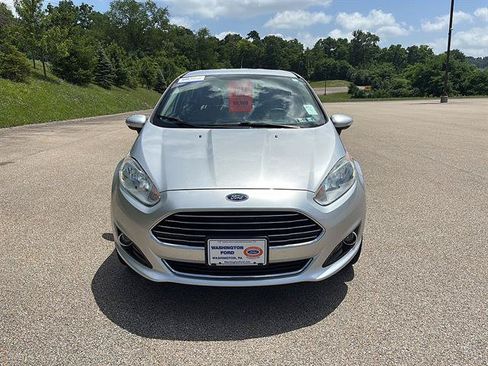 Certified 2017 Ford Fiesta Titanium FWD image 7