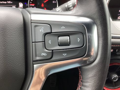 Used 2021 Chevrolet Blazer RS image 34