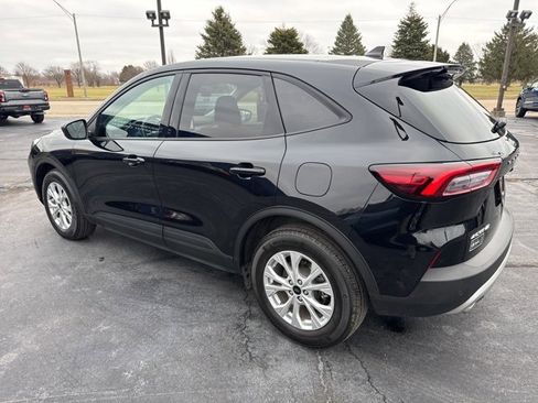 Used 2025 Ford Escape Active w/ Tech Pack #1 image 3