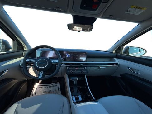 New 2026 Hyundai Tucson SE image 17
