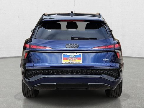 New 2026 Audi Q3 quattro 2.0T AWD/4WD image 6