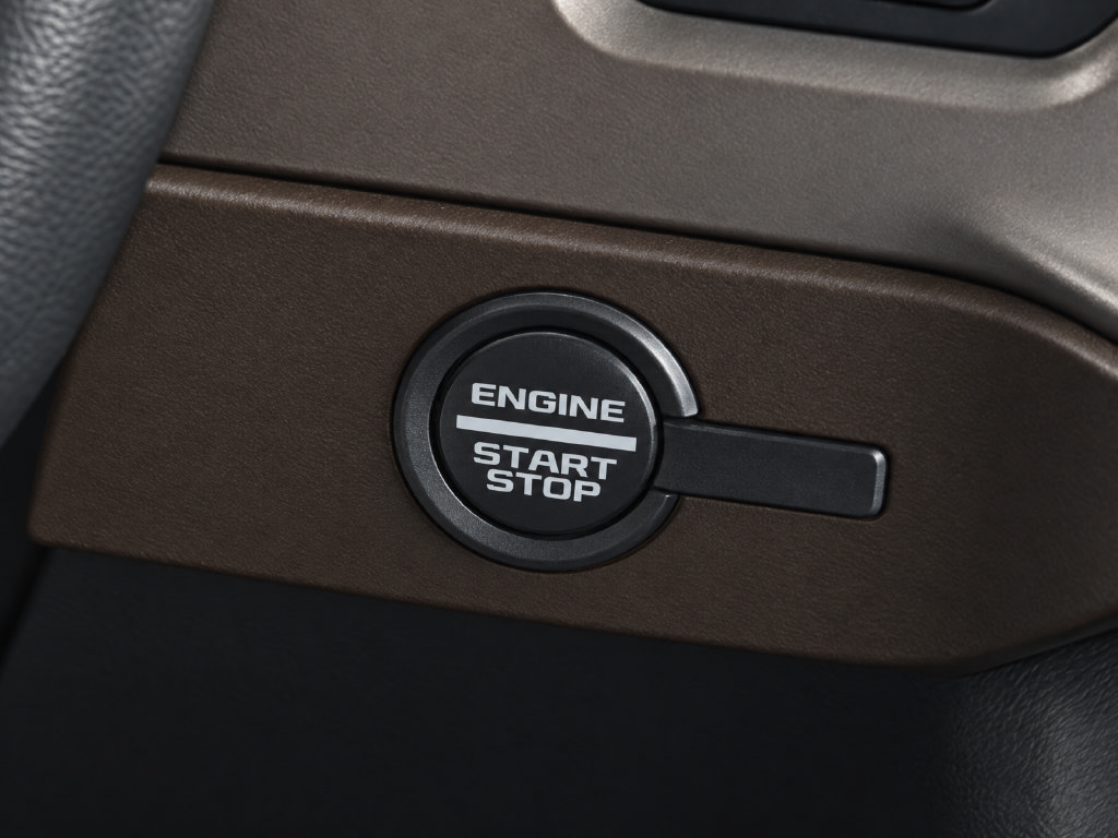 Used 2023 Ford Bronco Outer Banks AWD/4WD image 18