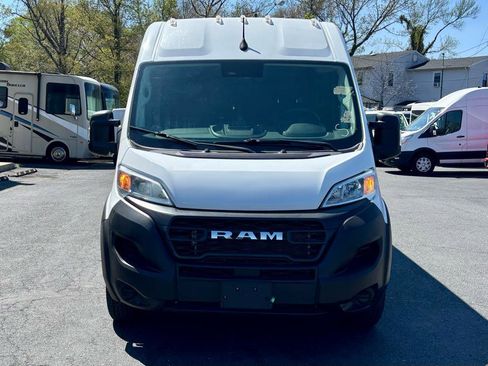 Used 2023 RAM ProMaster 2500 FWD image 3