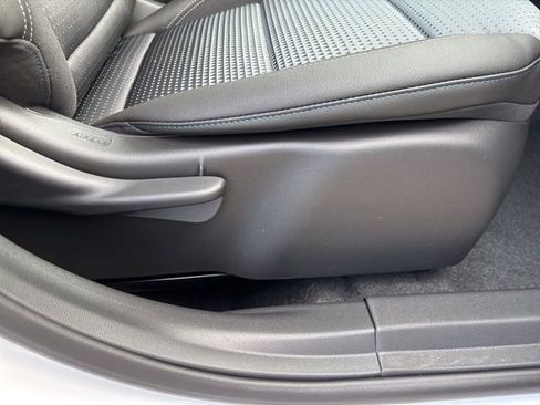 New 2026 Chevrolet Trax LT image 36