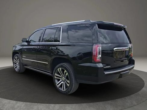 Used 2018 GMC Yukon Denali w/ Denali Ultimate Package AWD/4WD image 4