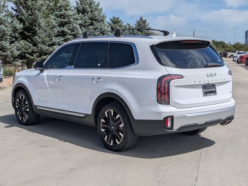 Certified 2023 Kia Telluride SX Prestige AWD/4WD image 3