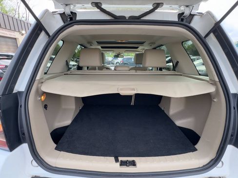 Used 2013 Land Rover LR2 HSE AWD/4WD image 20
