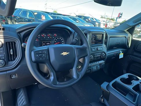 New 2026 Chevrolet Silverado 1500 Custom image 18