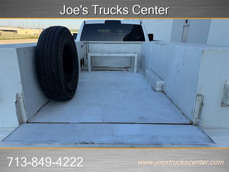 Used 2019 RAM 3500 Tradesman w/ Chrome Appearance Group RWD image 41