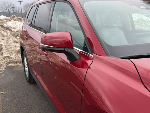 Used 2024 Toyota Grand Highlander XLE image 5