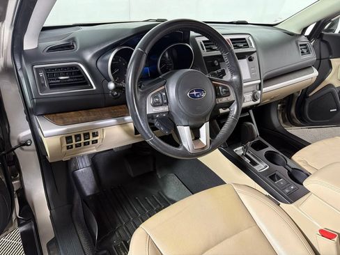 Used 2017 Subaru Outback 3.6R Limited AWD/4WD image 8