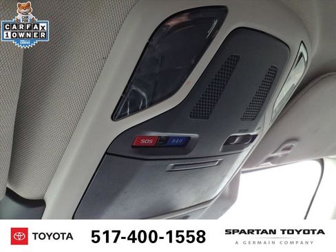 Used 2023 Subaru Outback Premium image 23