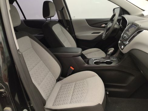 Used 2022 Chevrolet Equinox LS AWD/4WD image 21