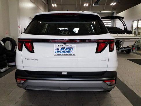 New 2026 Hyundai Tucson SE image 21