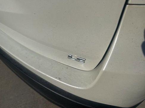 Used 2019 Toyota Highlander Plus image 4