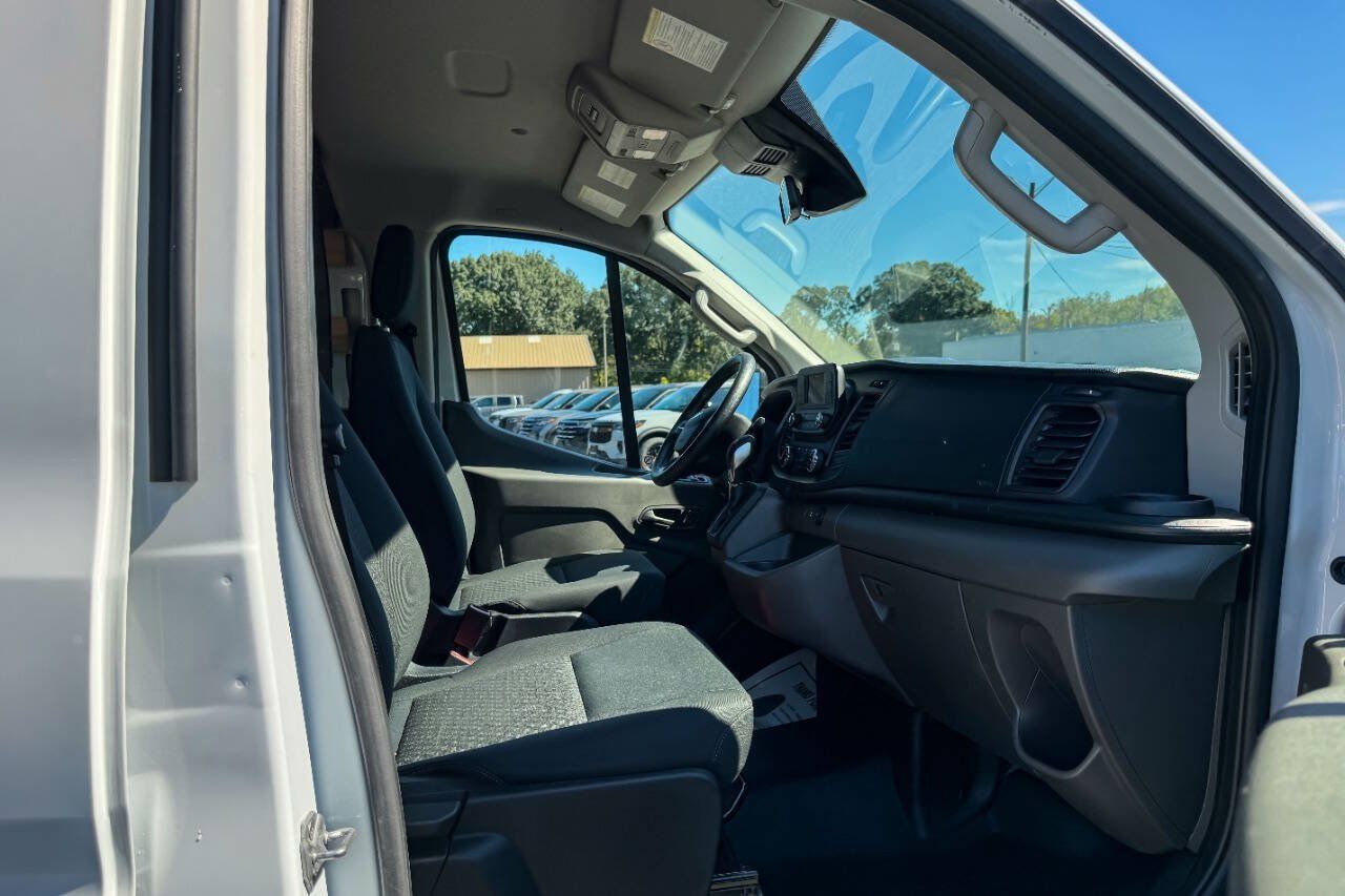 Used 2025 Ford Transit 250 Low Roof w/ Exterior Upgrade Package RWD image 10