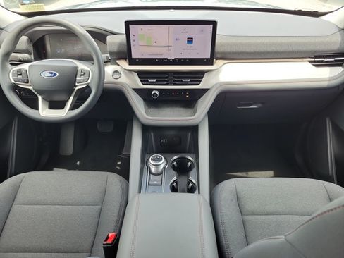 New 2026 Ford Explorer Active RWD image 17