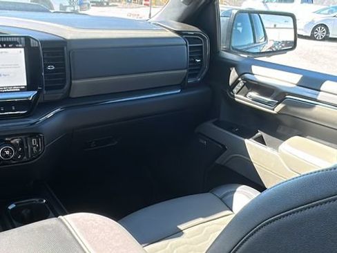 Used 2024 Chevrolet Silverado 1500 ZR2 w/ Technology Package AWD/4WD image 29