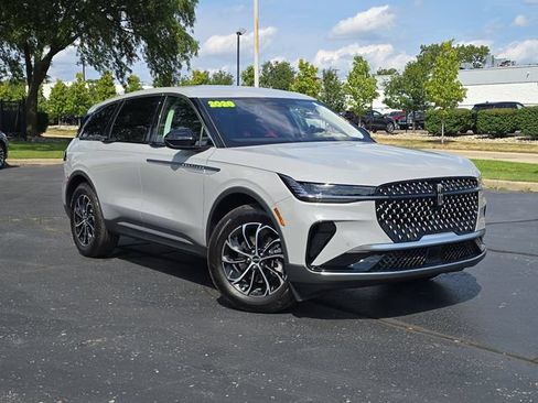 Certified 2026 Lincoln Nautilus Premier AWD/4WD image 31