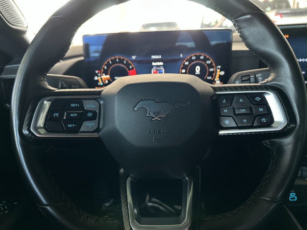 Used 2024 Ford Mustang Coupe RWD image 21